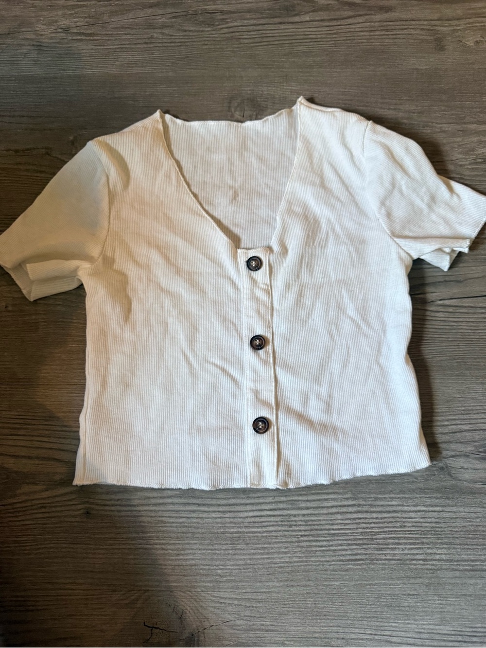 Cropped Rib Knit Button-Front Top - White